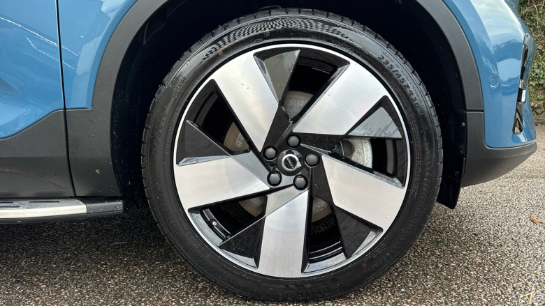 Volvo Xc40 170kW Recharge Ultimate 69kWh 5dr Auto Electric Estate